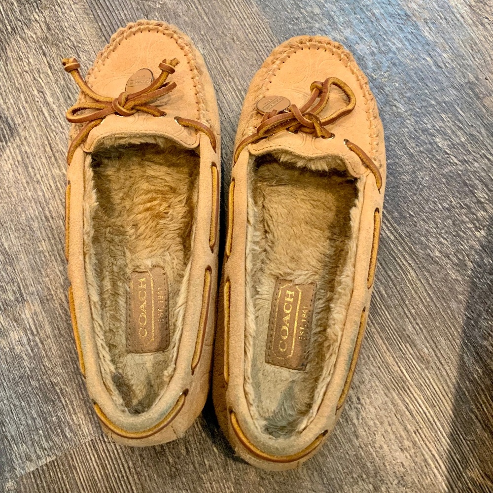 Coach Camel Moccasins Sz 7 - Picture 2 of 6